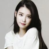 가수 아이유 사주